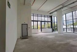 Space 18 (D12), Warehouse #561137861